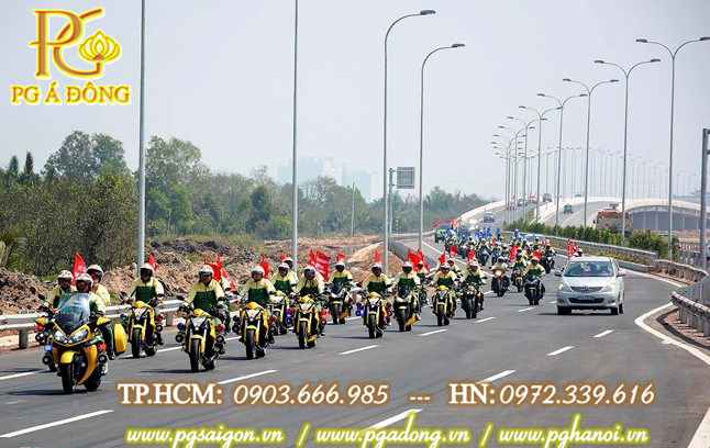 Đoàn xe Roadshow Moto Xông đất đường Cao tốc hiện đại nhất Việt Nam
